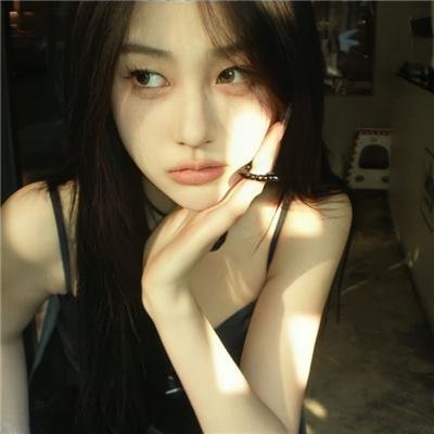 动态漫画·开局强吻裂口女 封面